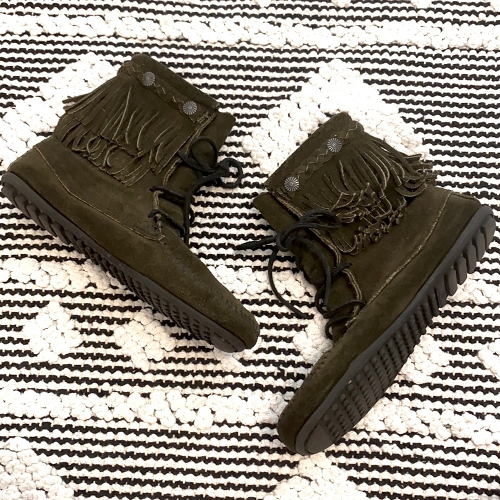 Minnetonka boots